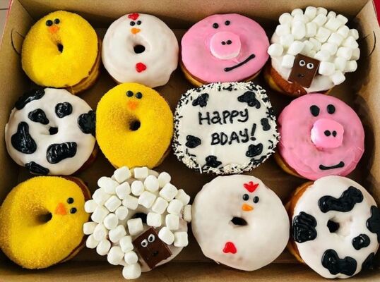 24시간 셀프 서비스 자동 승강장치 케이크 벤딩 머신